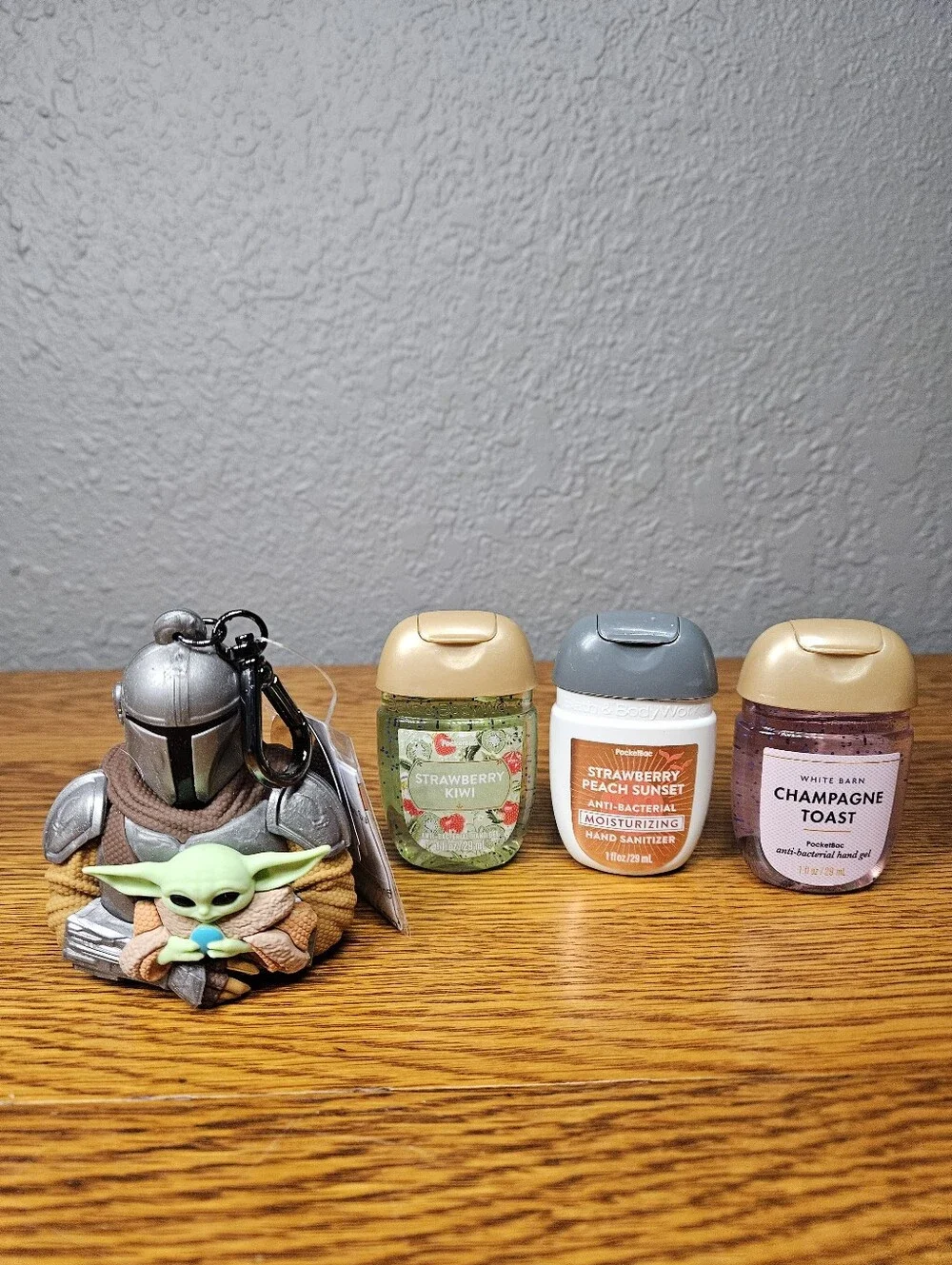 Grogu & The Mandalorian PocketBac Holder Bundle